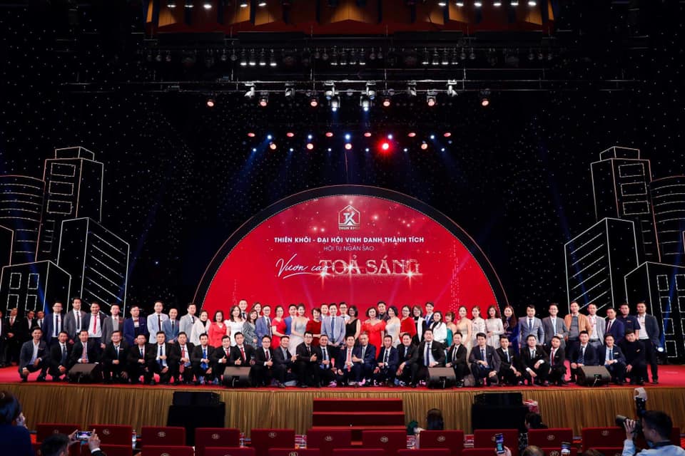 Tuyển dụng bất động sản thiên khôi